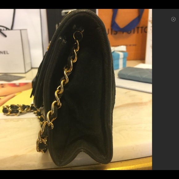 Authentic Chanel bag - Picture 6 of 8